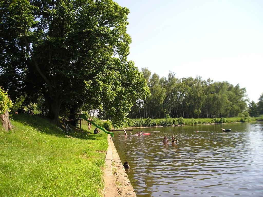 Camp Telc - U Rostenky Kültér fotó